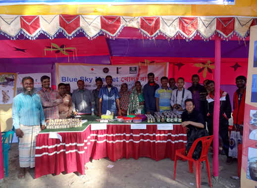 バングラデシュ国内での天然蜂蜜商品の販売促進を目指して